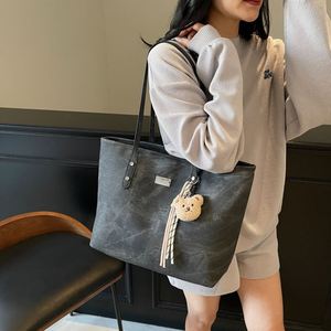 Hot Sale Gradient Color PU Totes Daily Outdoor Work Tote Bag Waterproof Leather Handbags - Product Image 1