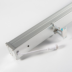 ไฟวอลวอชเชอร์ LED อลูมิเนียม 5000K IP65 สำหรับภายนอกอาคาร กันน้ำ แสงสว่างกลางวัน 120lm/W CRI90 รับประกัน 2 ปี AC 85-265V - Product Image 4