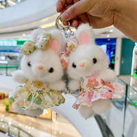 Porte-clés pendentif lapin en peluche mignon avec robe florale, breloque de sac Kawaii, cadeau pour machine à griffes, décoration lapin de Pâques avec nœud