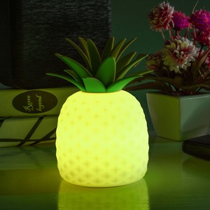 Lampe <span class=keywords><strong>de</strong></span> nuit en silicone motif dessin animé pomme et ananas, 8 couleurs changeantes, lampe palmier, cadeau pour enfants, LED ciel étoilé, <span class=keywords><strong>batterie</strong></span> intégrée - Product Image 3