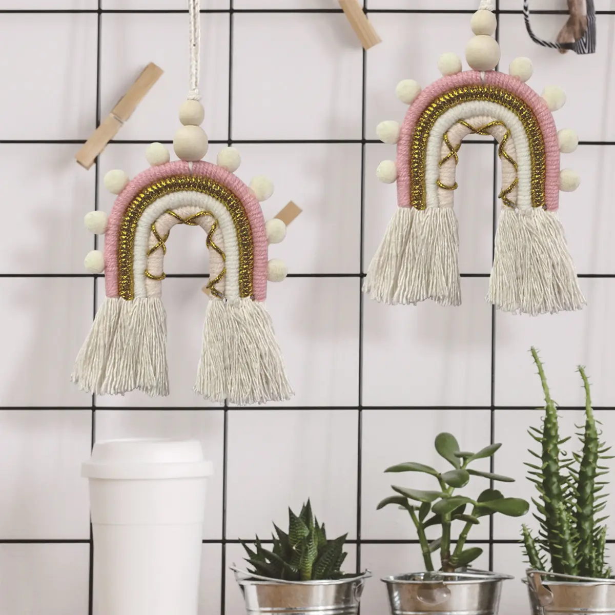 Colgante de pared con diseño de macramé de arcoíris para decoración del hogar, bonito regalo de Navidad, hecho a mano, bohemio, para habitación de niña