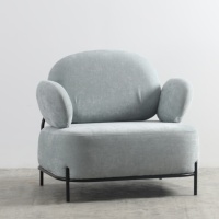 Fauteuil d'appoint moderne en velours, design courbé, avec structure en métal noir, rose blush, pour salon, siège individuel, vente en gros