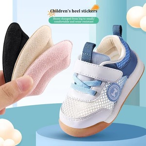 Sepatu anak-anak, stiker sepatu anak-anak pelindung bayi Anti jatuh bantalan tumit Anti-penggilingan lembut ukuran sepatu setengah bantalan sisipan tumit - Product Image 1