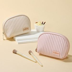 กระเป๋าใส่เครื่องสำอางแบบพกพา กันน้ำ ขนาดใหญ่ สำหรับผู้หญิง - Product Image 1
