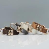 Collier pour animaux de compagnie en velours personnalisé en gros, collier haut de gamme gravable au laser, collier pour chien et chat en métal