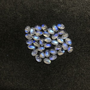 Vente en gros de cabochon ovale en pierre de lune arc-en-ciel de qualité AAA 3x5mm, pierre semi-précieuse calibrée en vrac certifiée IGI - Product Image 4