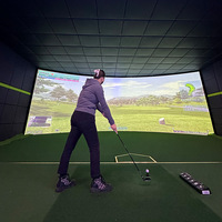 Simulateur de golf d'intérieur avec projection haute définition pour l'entraînement et les loisirs sportifs ; Conception à emballage souple ; Balle automatique
