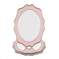 Assiettes de présentation de mariage dorées modernes 13 pouces roses, lot de 6 assiettes de présentation en plastique avec bordure dorée festonnée pour la décoration de mariage