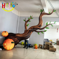 Arbre gonflable de grande taille simulé pour la décoration d'Halloween en extérieur avec lampe citrouille