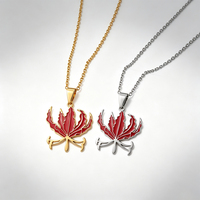 Bestseller Tamil-Inspirierte Gloriosa-Flammenlilien-Halskette, Edelstahl Rote Emaille Blumenanhänger Schmuck für Tägliches Tragen