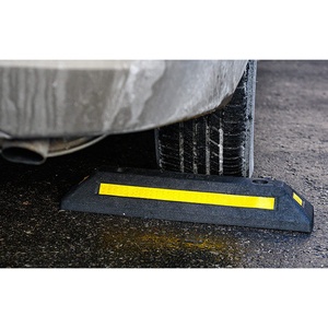 Arrêt de <span class=keywords><strong>roue</strong></span> de stationnement de route bouchon en caoutchouc/<span class=keywords><strong>butée</strong></span> de <span class=keywords><strong>roue</strong></span> de <span class=keywords><strong>voiture</strong></span> pour <span class=keywords><strong>garage</strong></span> - Product Image 3