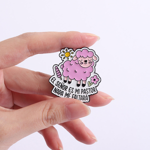 Pin Enamel Yesus Domba Merah Muda Iman EL SENOR ES MI PASTOR NADA ME FALTARA Bros Pin Kerah Perhiasan Hadiah Grosir - Product Image 4