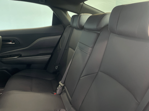 Toyota Crown Limited Sedan 2024 USATA, SENZA AMMORTIZZAZIONI, PRONTA PER LA SPEDIZIONE - Product Image 5