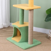 Arbre à chat moderne multi-niveaux en bois avec condos et poteau à gratter