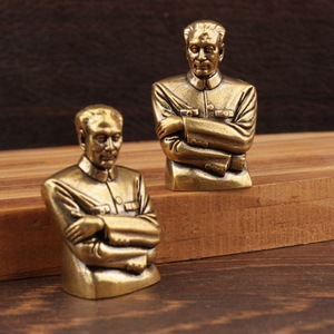 Busto de Zhou Enlai de Latón, Adorno de Escritorio, Estilo Tradicional, Figura Decorativa para Hogar u Oficina, Pieza Única - Product Image 1
