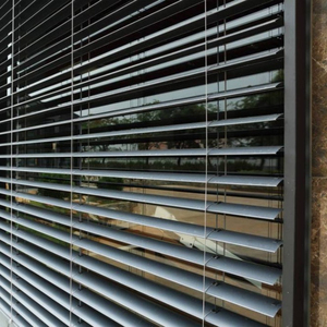 Rèm Cửa Sổ Màu Đen Tiện Dụng Rèm Venetian Ngoài Trời Rèm Cuốn Mỏng Che Nắng Thoáng Khí Che Cửa Sổ - Product Image 1