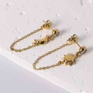 18K 골드 스테인리스 스틸 별&달 드롭 귀걸이 지르콘 귀걸이 AB 스타일 한 쌍 - Product Image 3