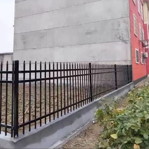 ألواح سياج بفتحة مربعة بلون أسود ، نظام أمان شبكي معدني خارجي مطلي بالزنك سهل التركيب - Product Image 4