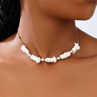 Collier en perles de coquillage irrégulières de style européen et américain pour femme, chaîne de clavicule bohème pour les vacances à la plage