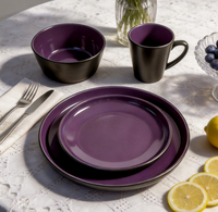 Service de table en céramique classique, 16 pièces, noir à l'extérieur, violet à l'intérieur, assiettes, bols, tasses - Passe au lave-vaisselle, pour un usage domestique