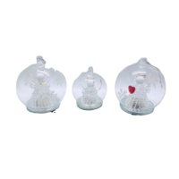 Globe en verre LED Ornement de Noël Ange avec coeur rouge et flocons de neige pailletés peints à la main-Couleurs changeantes