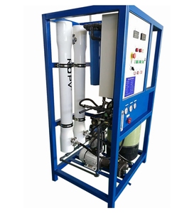 เครื่องกรองน้ำทะเลแบบพกพาขนาดเล็ก ระบบ Reverse Osmosis ผลิตน้ำจืด พร้อมถังแรงดัน สำหรับเรือประมง รับประกัน 1 ปี - Product Image 2