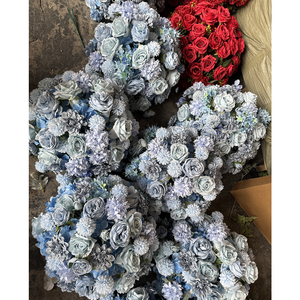 Boule de fleurs artificielles personnalisable, centre de table, arrangement de roses chrysanthèmes bleu grisâtre, décorations de mariage - Product Image 4