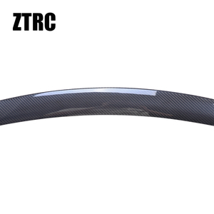 สปอยเลอร์หลังวัสดุคาร์บอนไฟเบอร์แท้ รุ่น Y P Style สำหรับรถยนต์ปี 2025-2026 - Product Image 4