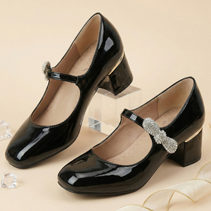 Escarpins à talons carrés bas pour femme, grande taille 48, à bout carré, avec bride moyenne, ornés de diamants et de nœuds, en cuir verni, pour le bureau et le travail - Product Image 6