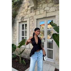 Top Corto con Detalle de Rosa Negra para Mujer, Camisetas sin Mangas para Mujer - Product Image 4