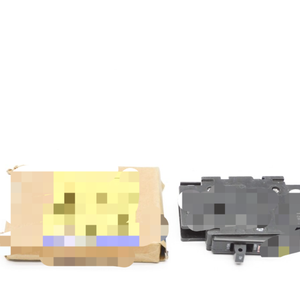 وحدة تحكم PLC صناعية أصلية جديدة Qou140 بجهد 120/240 فولت وتيار 40 أمبير، جاهزة للتسليم الفوري، مخصصة للبرمجة الآلية - Product Image 1