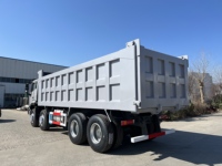 Camion benne basculante Sinotruk Howo NX N7 Hohan 8x4 d'occasion remis à neuf, 50-60 tonnes, 371 CV, 10 pneus, prix usine pour l'exploitation minière
