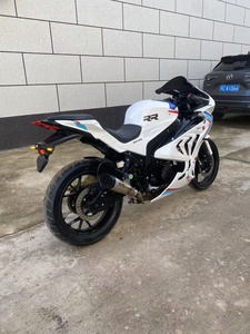 <span class=keywords><strong>Moto</strong></span> à essence d'occasion BMW1 Double-R avec <span class=keywords><strong>moteur</strong></span> de 250 cm3, modèle sportif, vitesse maximale supérieure à 180 km/h - Product Image 5