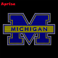 Transfert thermocollant personnalisé Detroit Michigan avec strass Wolverines