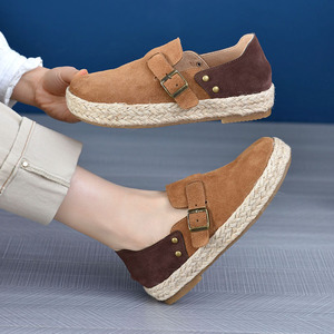 Mocasines Birkenstocks retro para mujer al por mayor 2025, medias pantuflas sin cordones de nuevo estilo con punta cerrada para ropa de trabajo al aire libre - Product Image 2