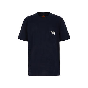 Camiseta realizada en puro algodón caracterizada por el contraste de los bordados de Visetos en la parte delantera. -Cuello redondo acanalado-Un bolsillo en el pecho - Product Image 1