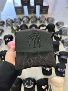 Gorro de Gamuza de Diseñador de Alta Calidad con Ala Ancha y Pedrería Personalizada, Gorra de Béisbol Bordada, Gorro con Logotipo Personalizado CT - Product Image 5