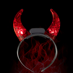 Madeshine Accessoires de fête d'Halloween promotionnels, serre-tête lumineux LED personnalisé en ABS avec cornes de diable rouge, effet lumineux - Product Image 1
