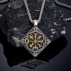 Colgante de acero inoxidable con runas vikingas nórdicas, forma de diamante, nudo celta, collar para hombre, joyería cultural - Product Image 1
