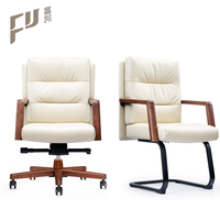 Chaise de bureau pivotante moderne en cuir blanc avec hauteur réglable, structure en aluminium, pieds en bois, garantie de 5 ans