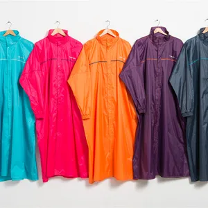 Commercio all'ingrosso personalizzato mens poliestere impermeabile pioggia giacca