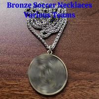 Collier à Pendentif Football en Métal Vente en Gros Souvenir d'Équipe de Foot Porte-clés de Foot Moulé pour Fans de Soccer