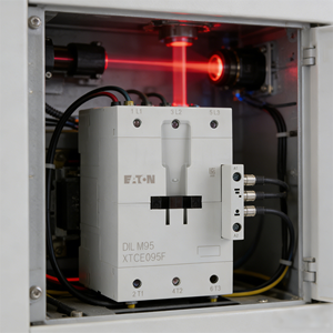   Arrancador de Motor DILM Serie 65 220VAC para Sistemas de Distribución Eléctrica <span class=keywords><strong>DILM65</strong></span> (220V 50/60HZ) - Product Image 4