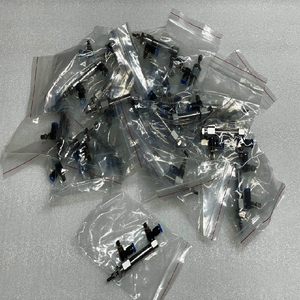 Nuevo y en Stock LOTE DE <span class=keywords><strong>20</strong></span> - CILINDRO NEUMÁTICO CDJ2KB10-15-B (EXTRACIDO DE MÁQUINAS NUNCA USADAS) - Product Image 1