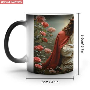 Mug isotherme noir givré 11 oz avec impression artistique Jésus et agneau, idéal pour un cadeau religieux - Product Image 3