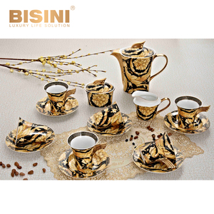 24K <span class=keywords><strong>de</strong></span> oro <span class=keywords><strong>de</strong></span> cerámica <span class=keywords><strong>de</strong></span> <span class=keywords><strong>porcelana</strong></span> café <span class=keywords><strong>tazas</strong></span> <span class=keywords><strong>de</strong></span> café y platillos/relieve moderno China elegante taza <span class=keywords><strong>de</strong></span> café <span class=keywords><strong>té</strong></span> - Product Image 6
