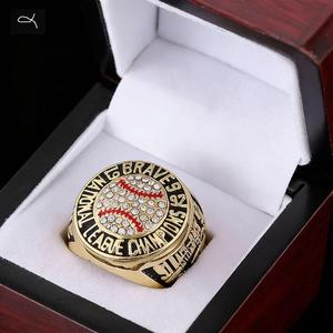Bague de championnat de la Ligue nationale des Braves d'<span class=keywords><strong>Atlanta</strong></span> 1992 en alliage tendance, en gros, dédiée au lanceur légendaire Tom Glavine - Product Image 3