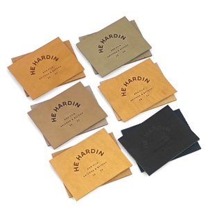 Étiquette en cuir véritable personnalisée, embossée, avec logo personnalisé, patch en cuir, étiquette en cuir avec logo pour sacs à main et vêtements - Product Image 1