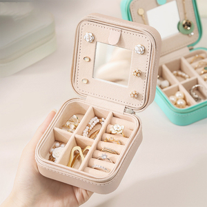 Sang Trọng Biểu Tượng Tùy Chỉnh Nhỏ Xách Tay PU Da Đồ Trang Sức Vòng Bông Tai Vòng Cổ Lưu Trữ Trường Hợp Hiển Thị Du Lịch Đồ Trang Sức Tổ Chức Hộp - Product Image 4