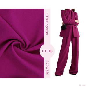 Prix de gros Mode Confortable Y/D <span class=keywords><strong>Tissu</strong></span> teint <span class=keywords><strong>Tissu</strong></span> Textile solide 100% Polyester <span class=keywords><strong>Tissu</strong></span> organique solide pour peintures et costumes - Product Image 1